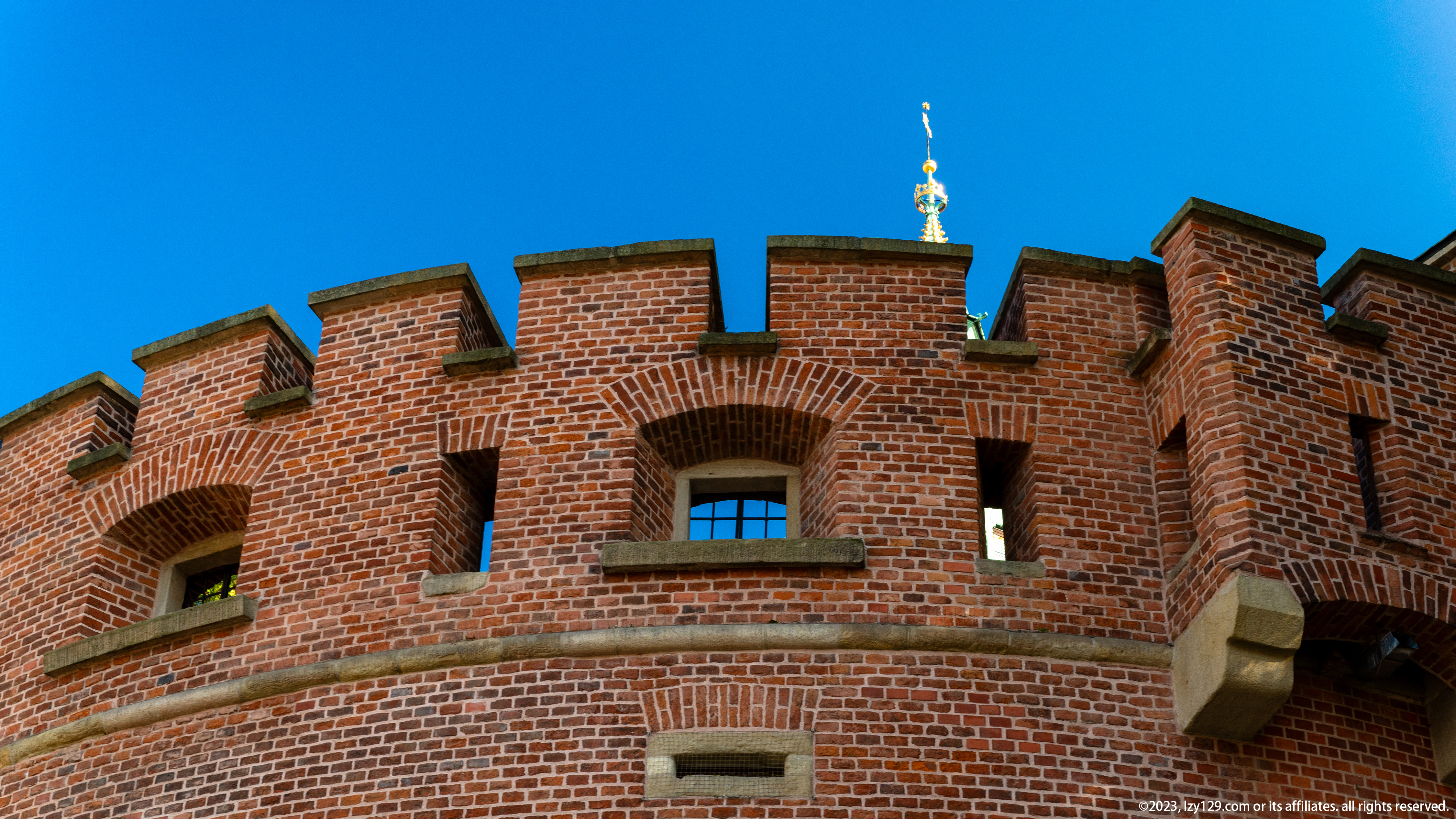 Wawel Castle 04.jpg