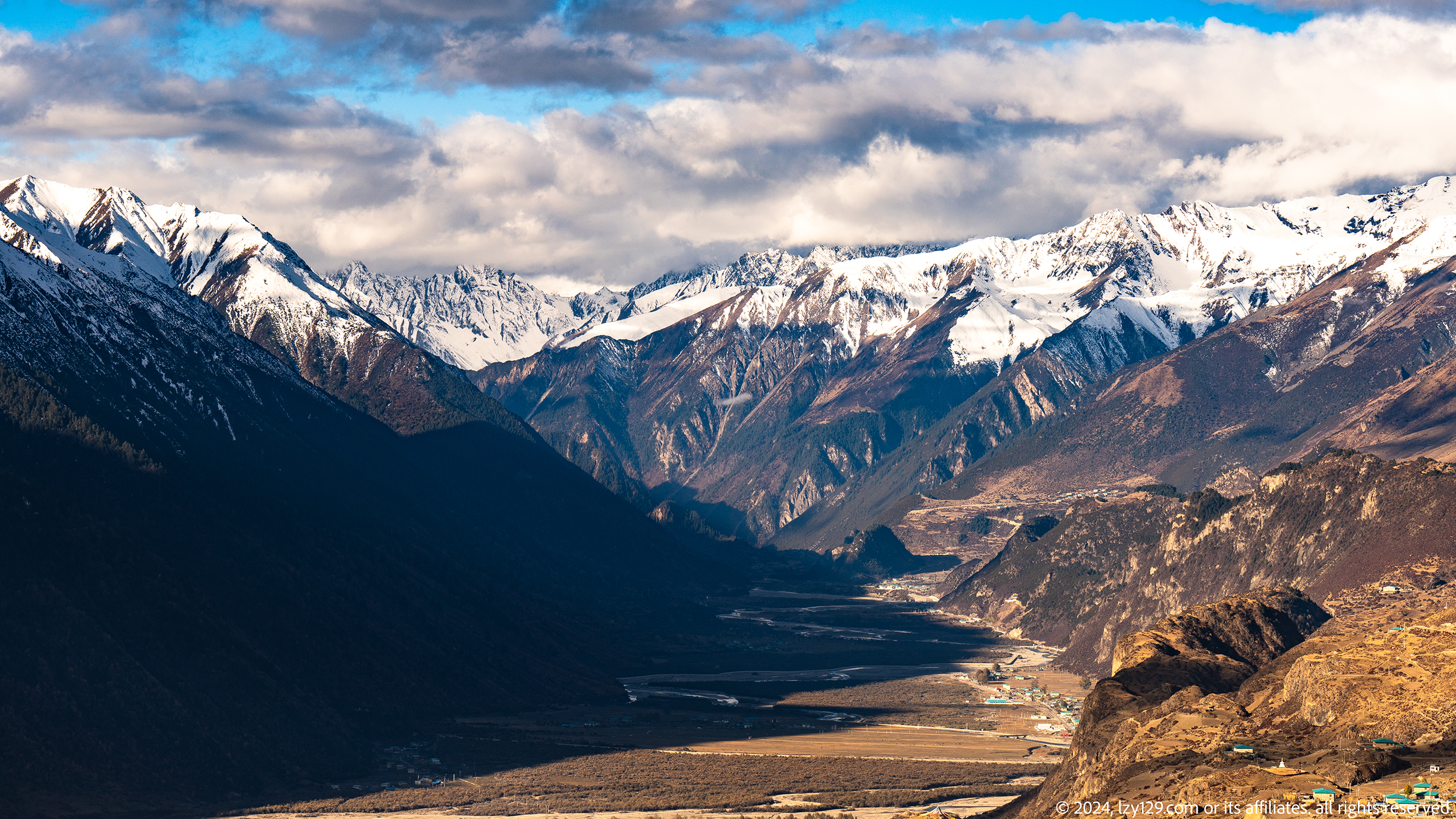 炯拉穆布雪山观景台 01.png